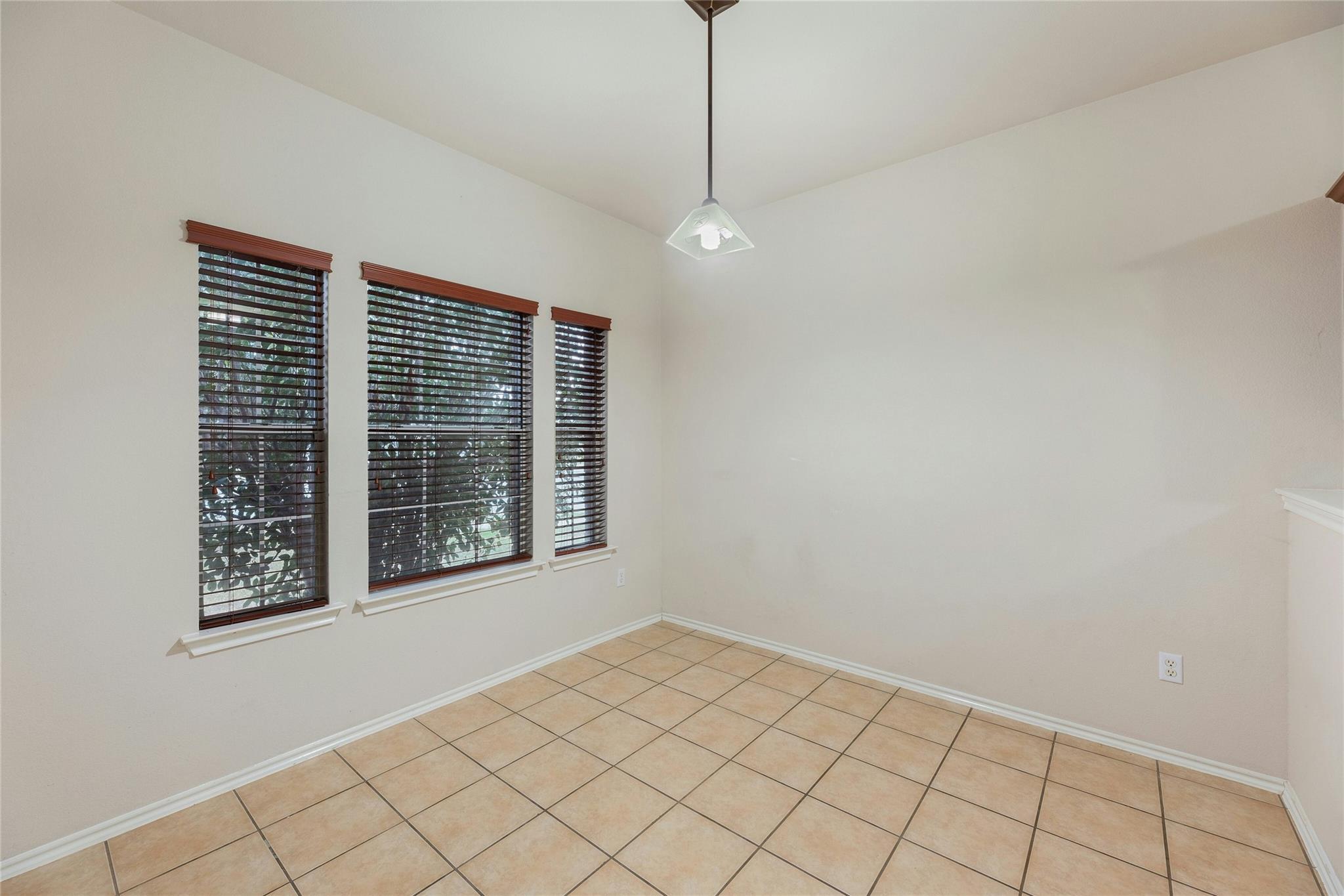 107 Saul Street Hutto TX 78634