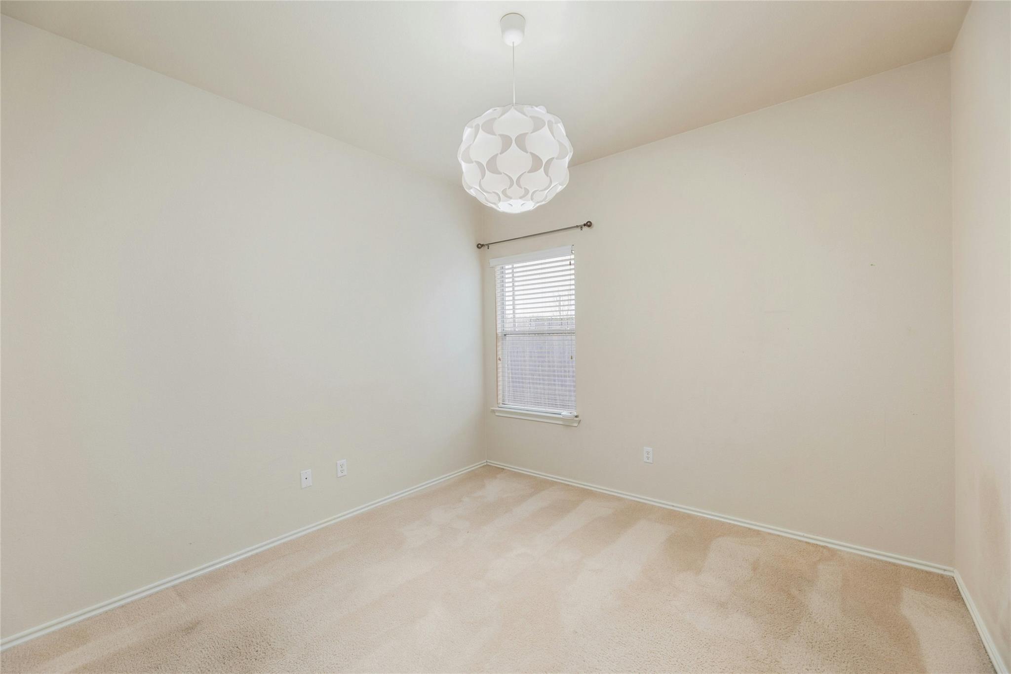 107 Saul Street Hutto TX 78634