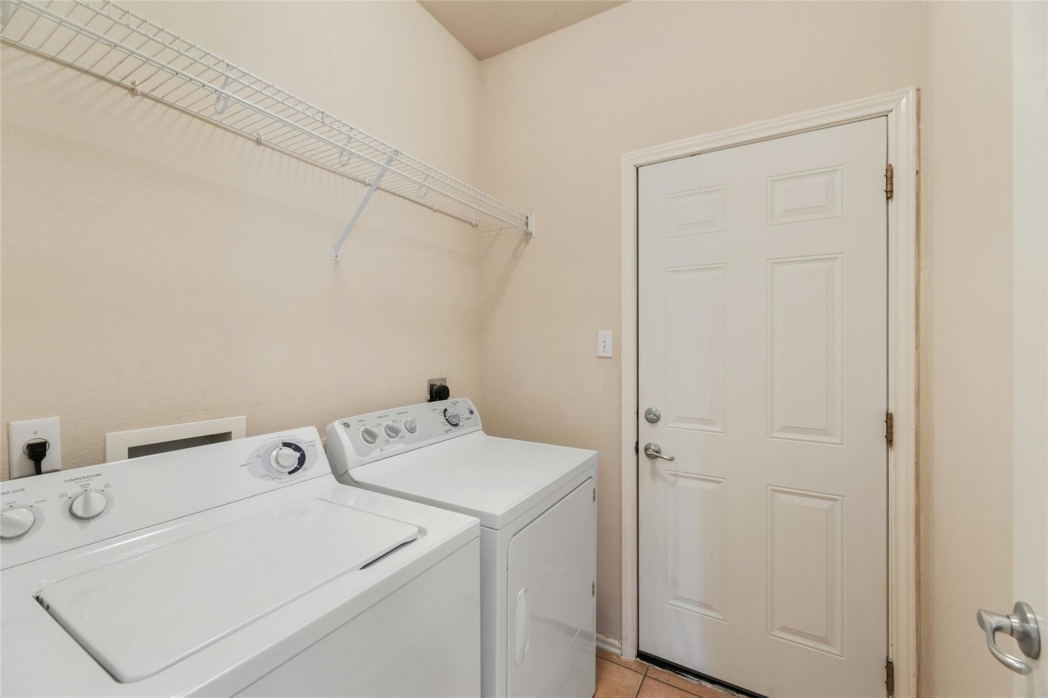 107 Saul Street Hutto TX 78634