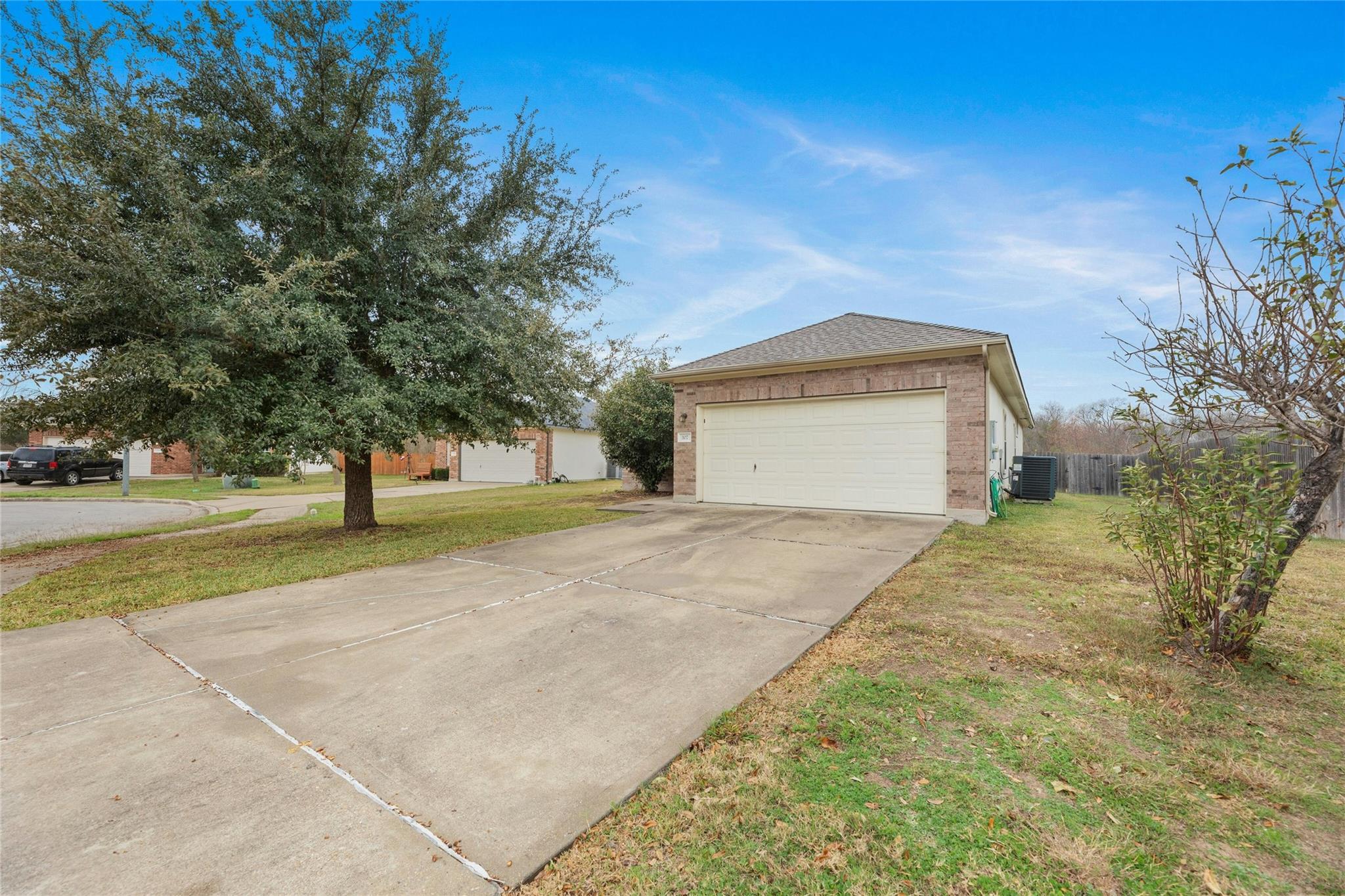 107 Saul Street Hutto TX 78634