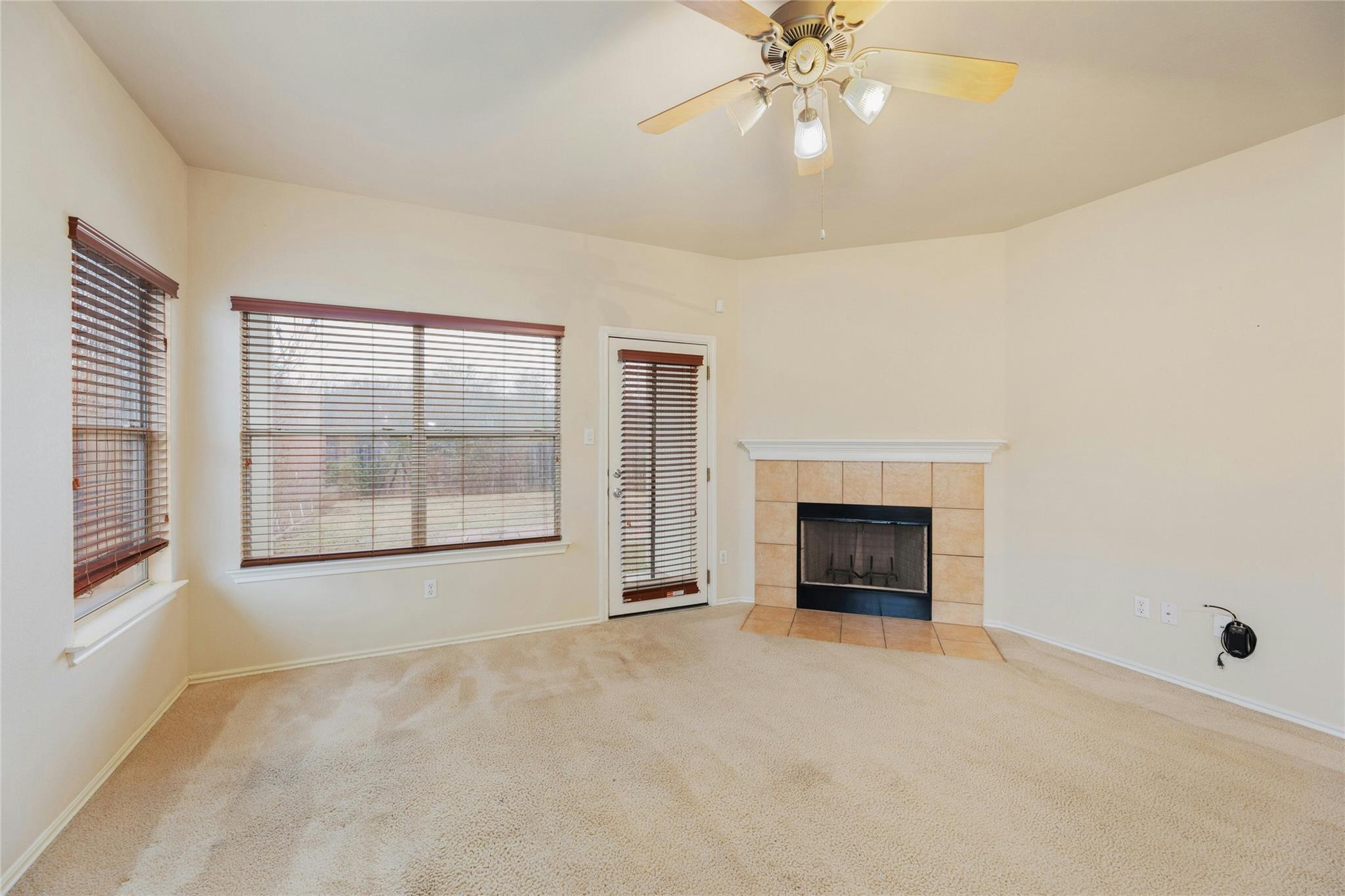 107 Saul Street Hutto TX 78634