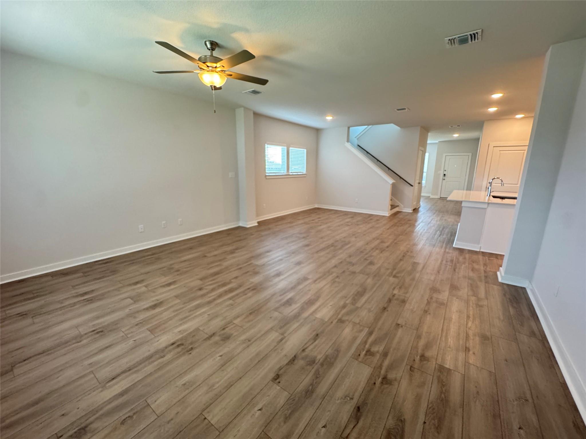 78 Hereford Loop Hutto TX 78634