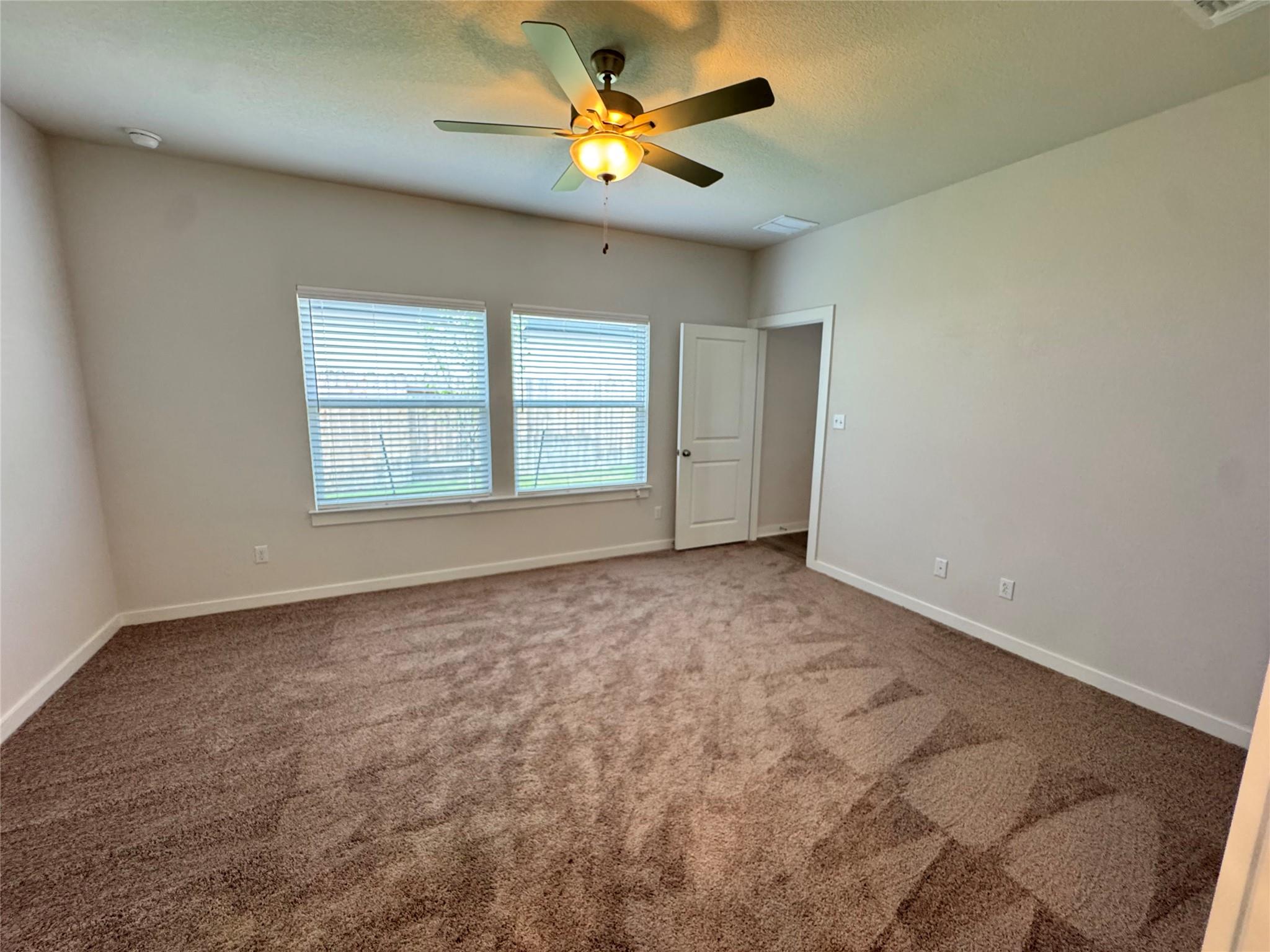 78 Hereford Loop Hutto TX 78634