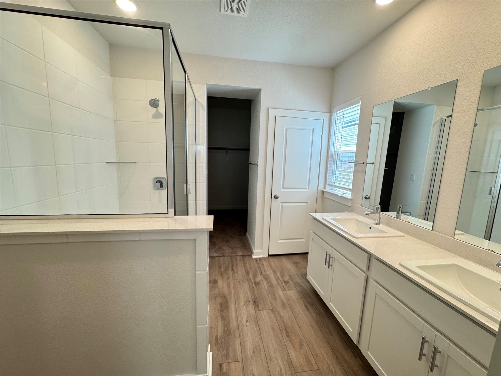 78 Hereford Loop Hutto TX 78634