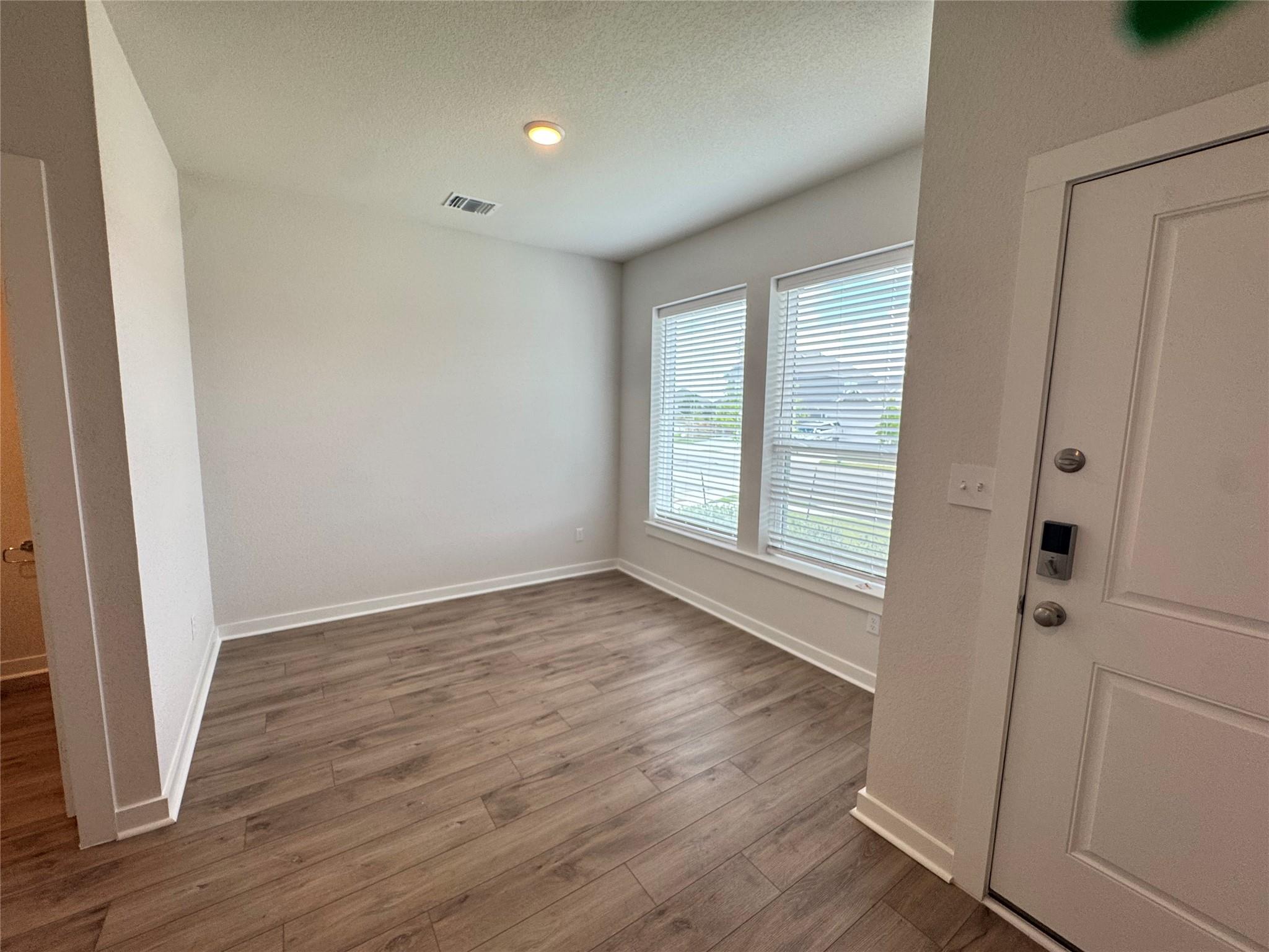 78 Hereford Loop Hutto TX 78634