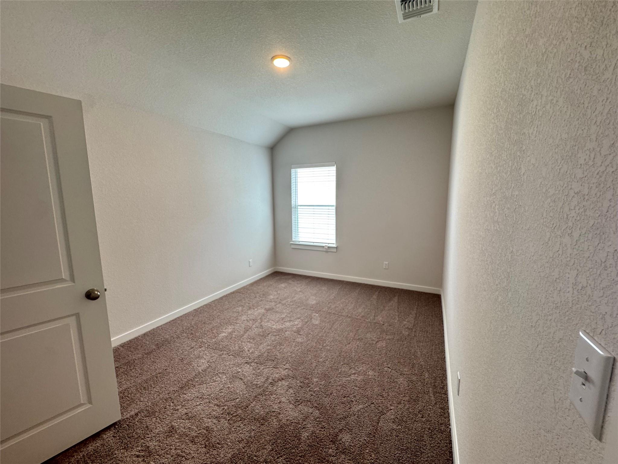 78 Hereford Loop Hutto TX 78634