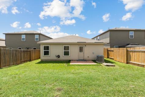 1326 Amy Drive Kyle TX 78640