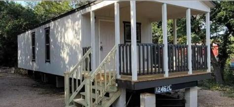 2713 Cory Lane Spicewood TX 78669