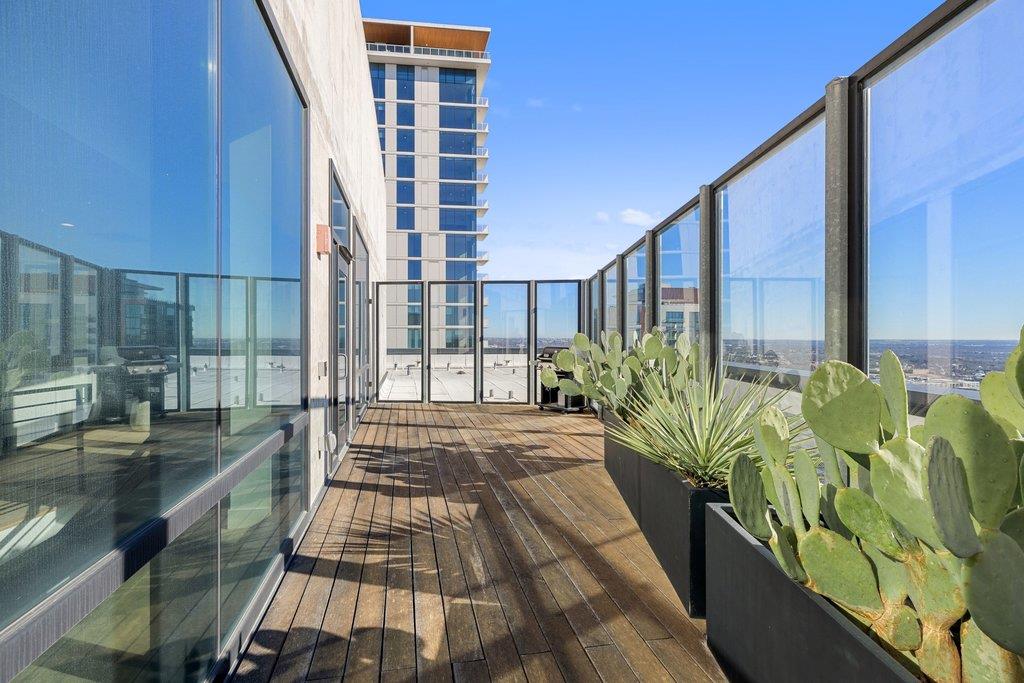 70 Rainey Street Austin TX 78701