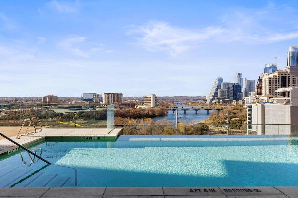 70 Rainey Street Austin TX 78701