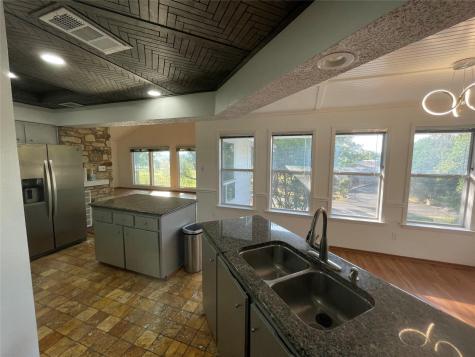 5802 Longhorn Landing Austin TX 78734