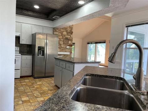 5802 Longhorn Landing Austin TX 78734