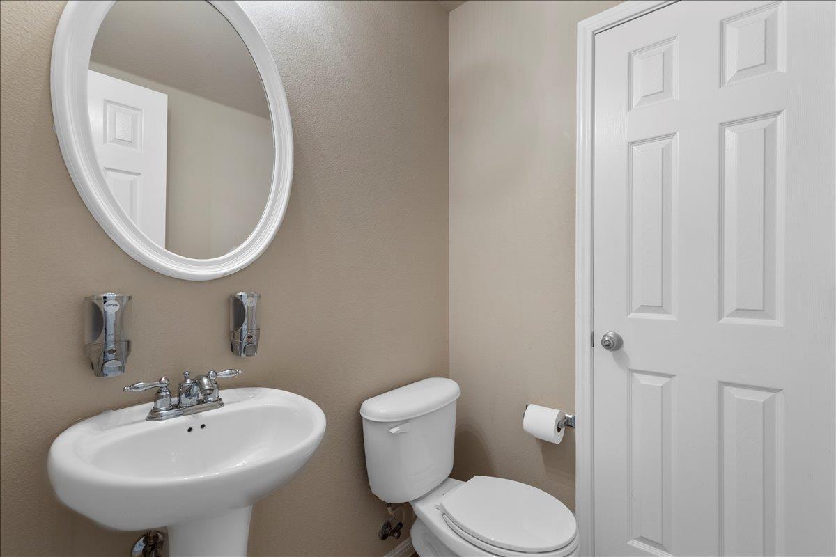 1503 E Park Street Cedar Park TX 78613