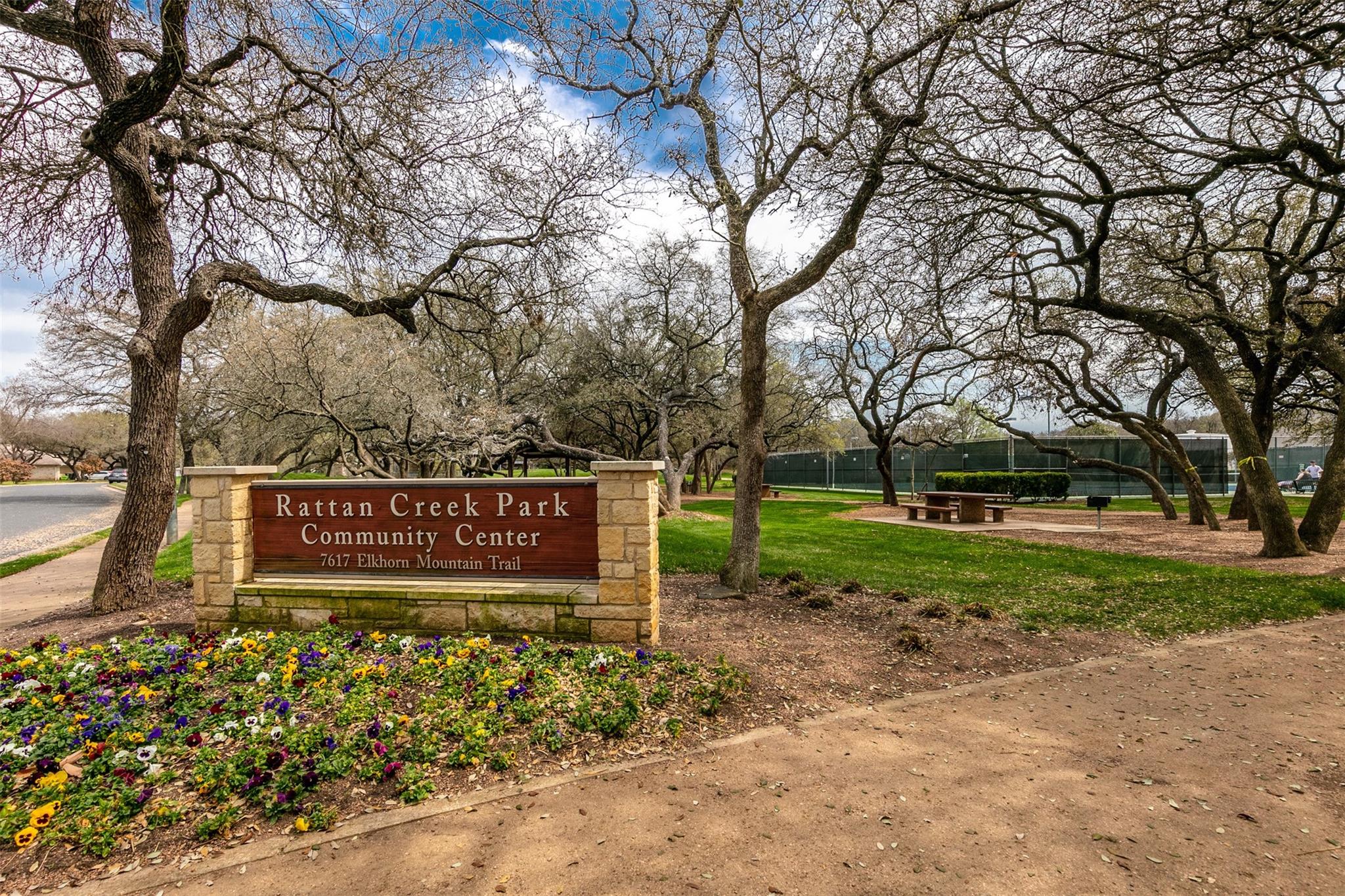 7417 Peabody Drive Austin TX 78729