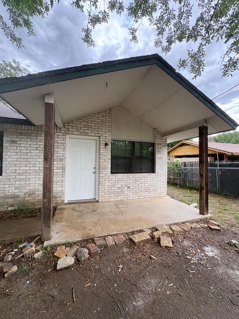 606 Guadalimar Street Lockhart TX 78644