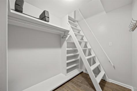 1758 Channel Road Austin TX 78746