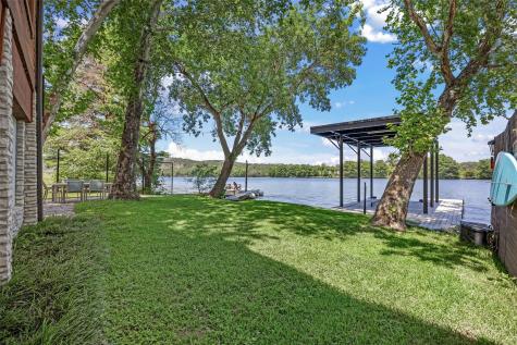 1758 Channel Road Austin TX 78746