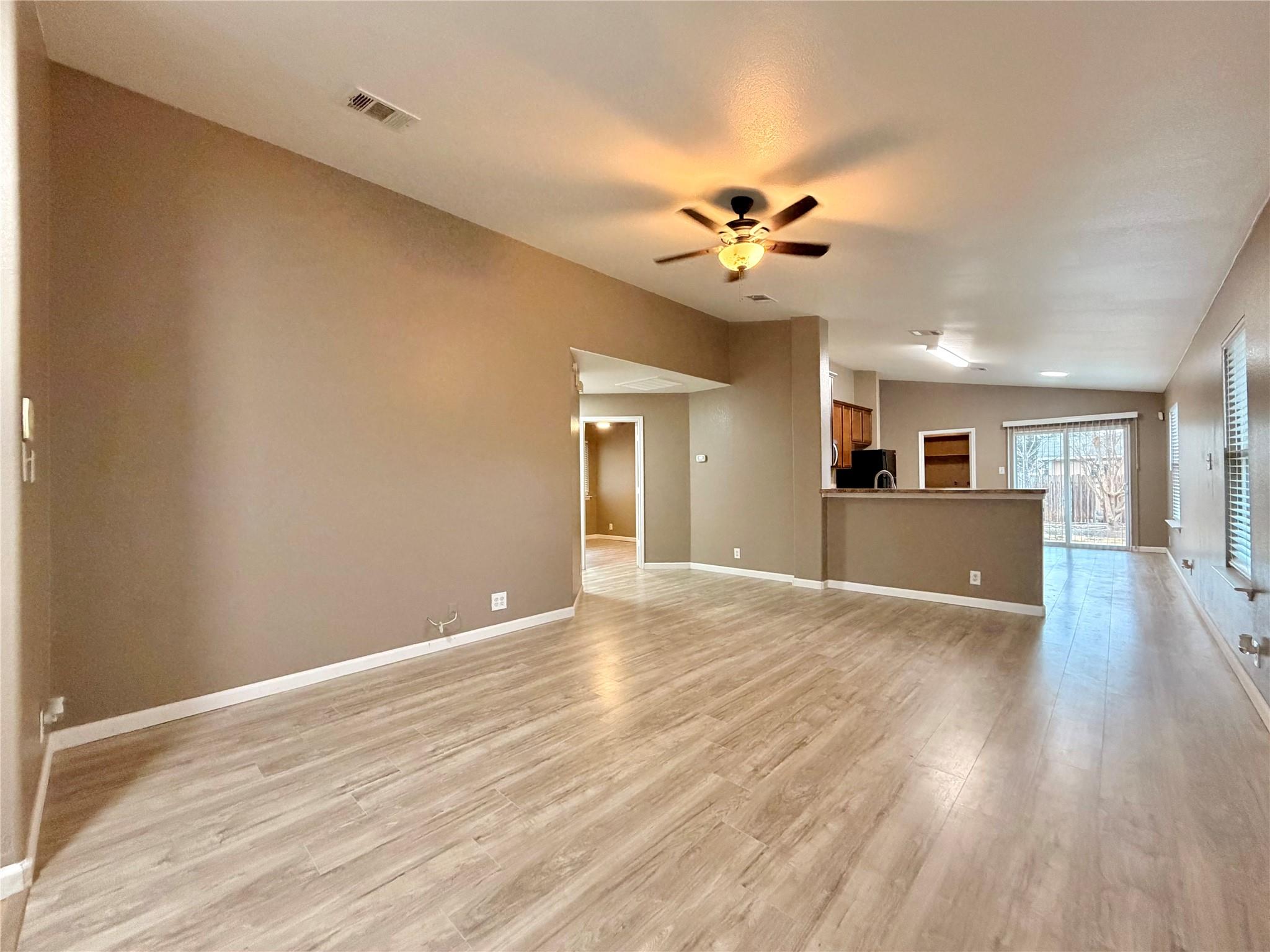 12504 Paloma Blanca Way Del Valle TX 78617