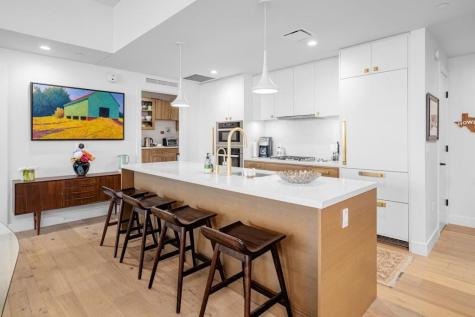 70 Rainey Street Austin TX 78701