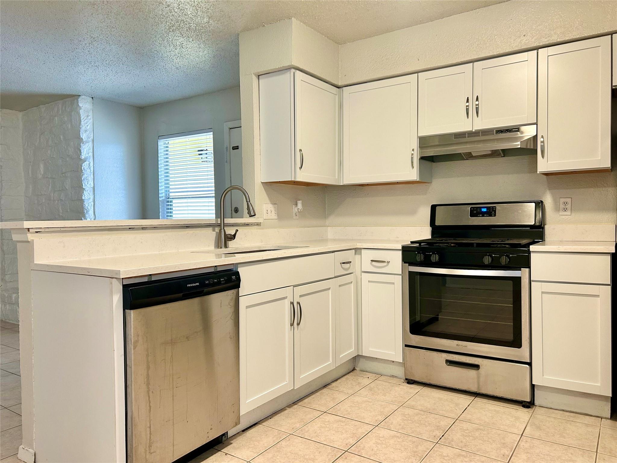 2300 Cedrick Cove Austin TX 78748
