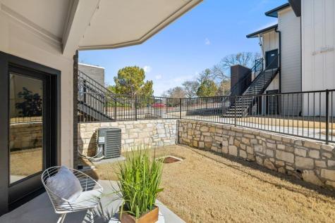 2450 Wickersham Lane Austin TX 78741