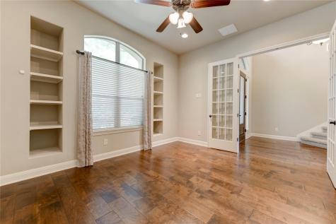 12911 Medina River Way Austin TX 78732