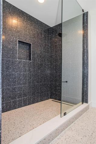 48 East Avenue Austin TX 78701