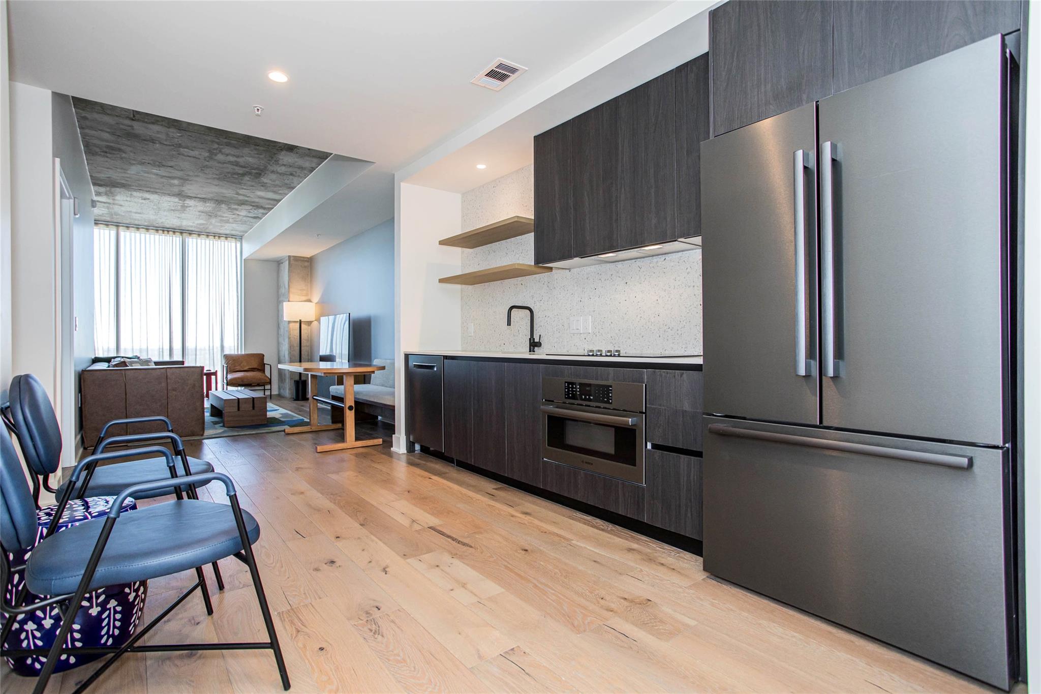 48 East Avenue Austin TX 78701