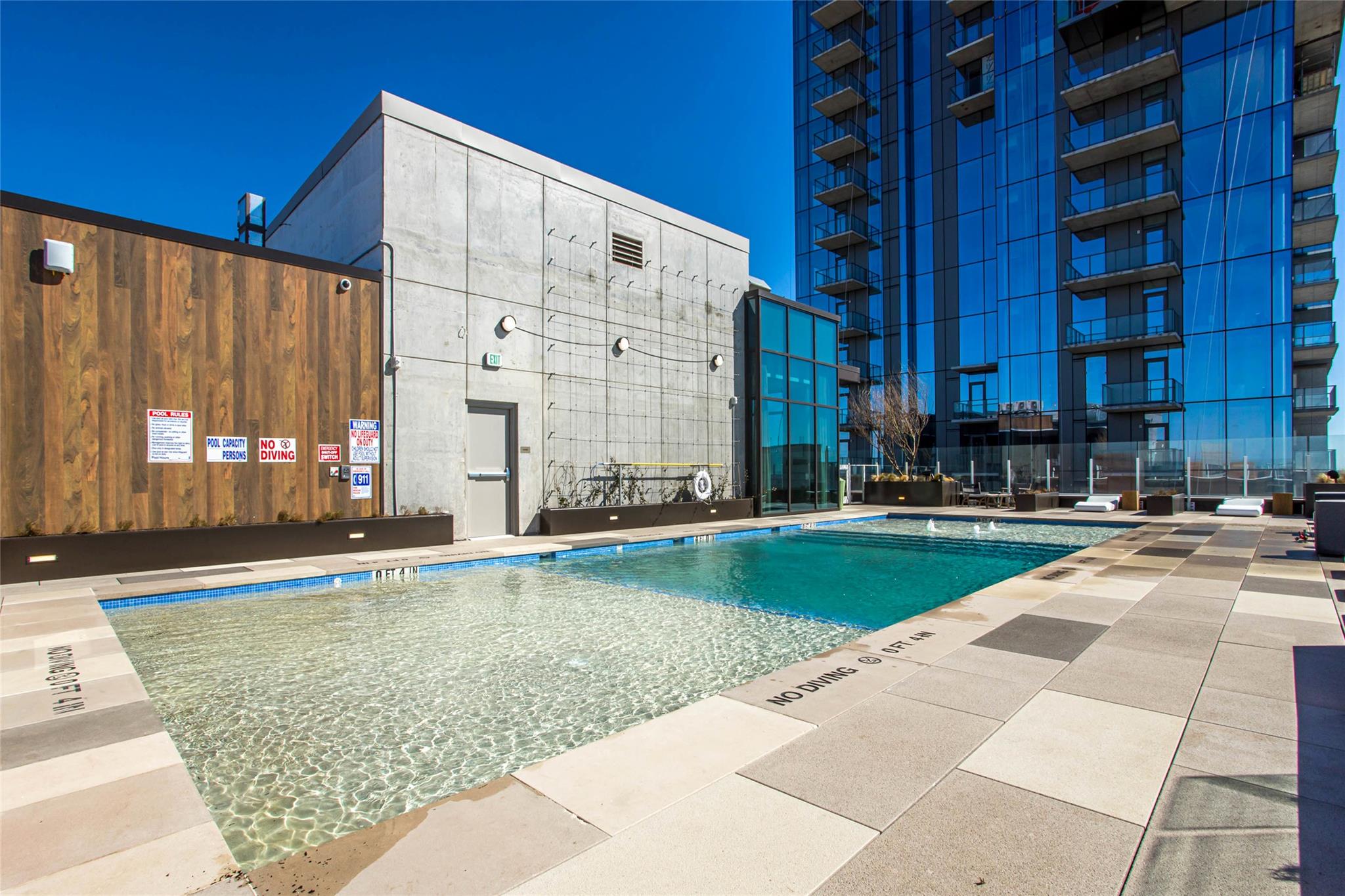 48 East Avenue Austin TX 78701