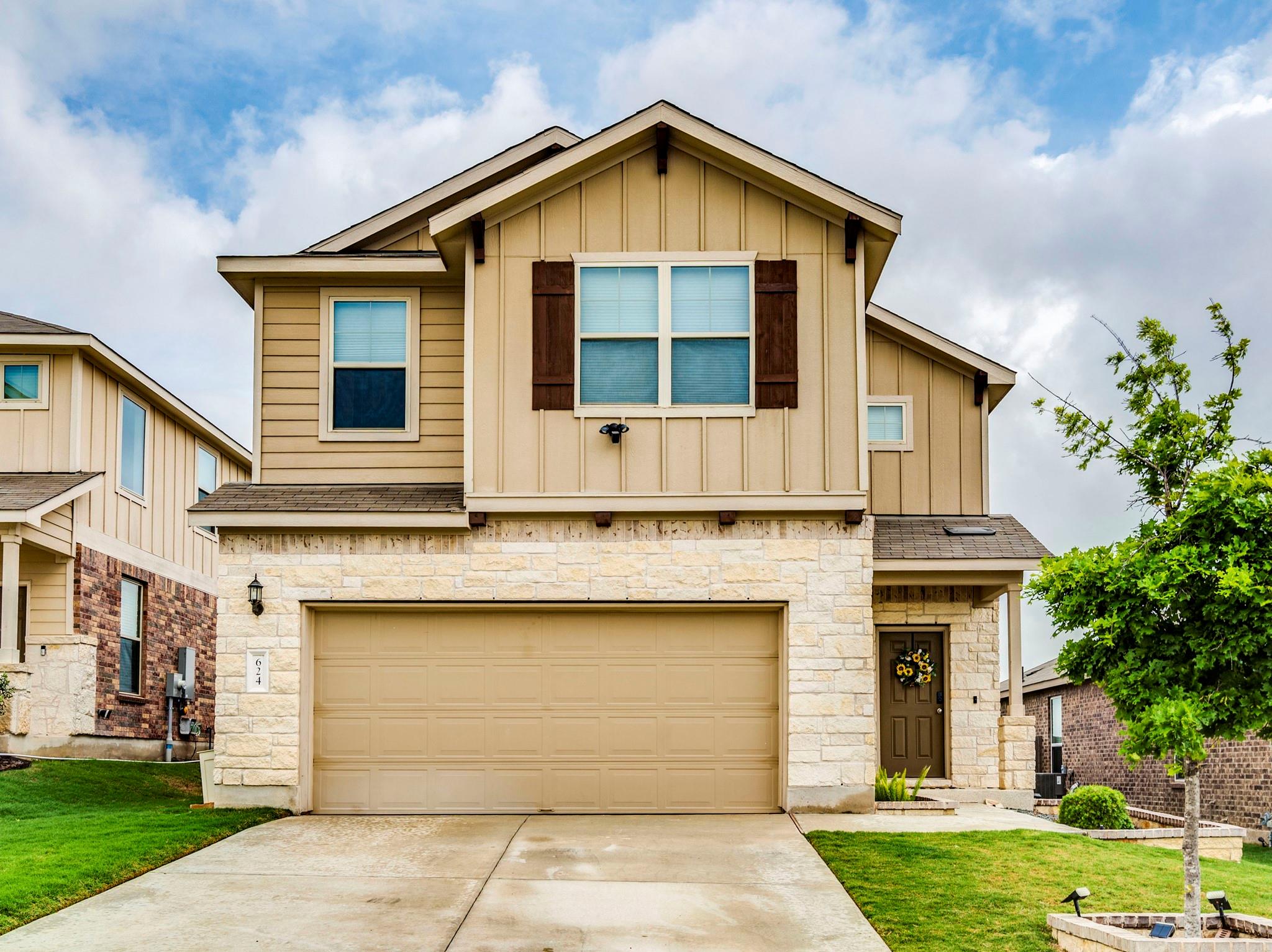 624 Pepperbark Loop Buda TX 78610