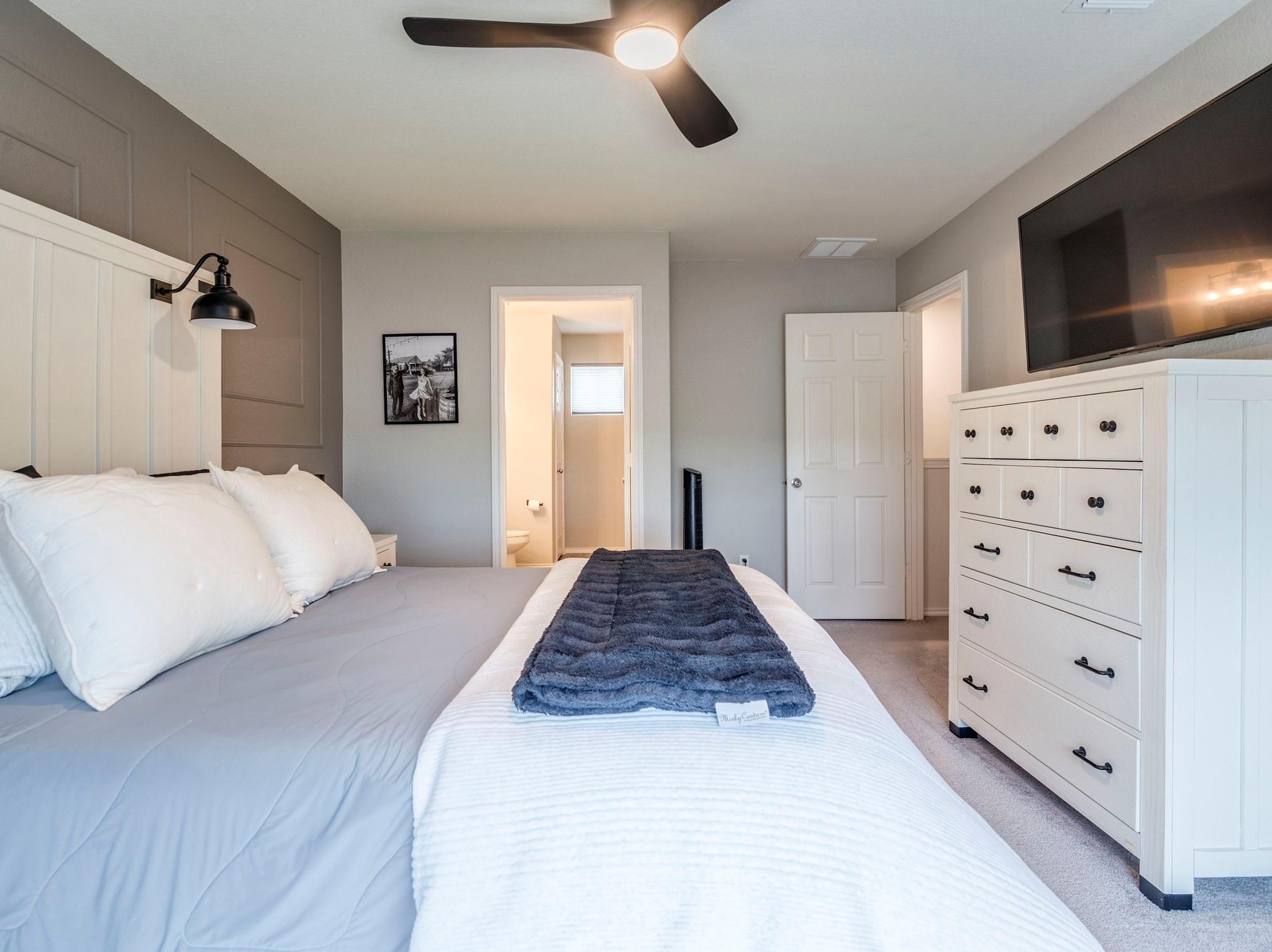 624 Pepperbark Loop Buda TX 78610