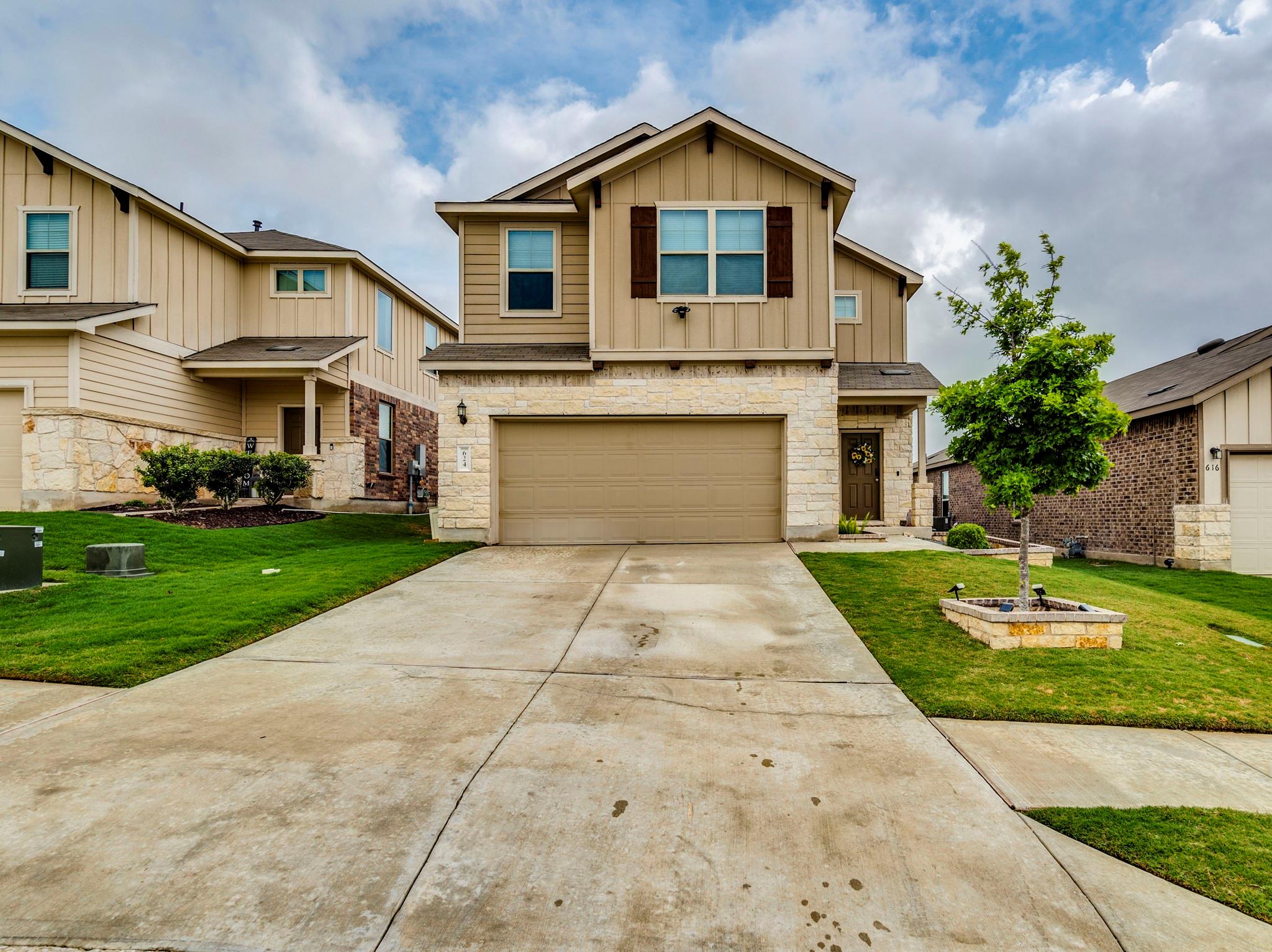 624 Pepperbark Loop Buda TX 78610
