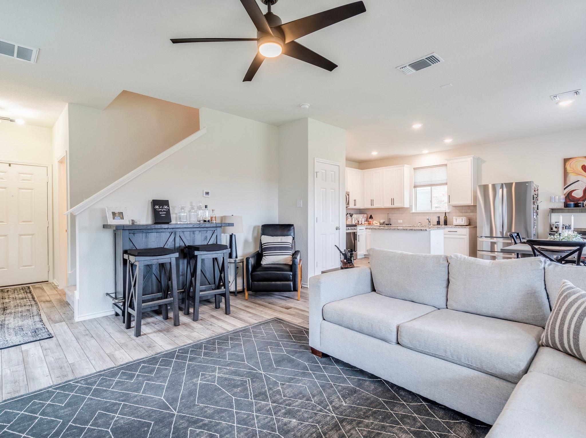 624 Pepperbark Loop Buda TX 78610