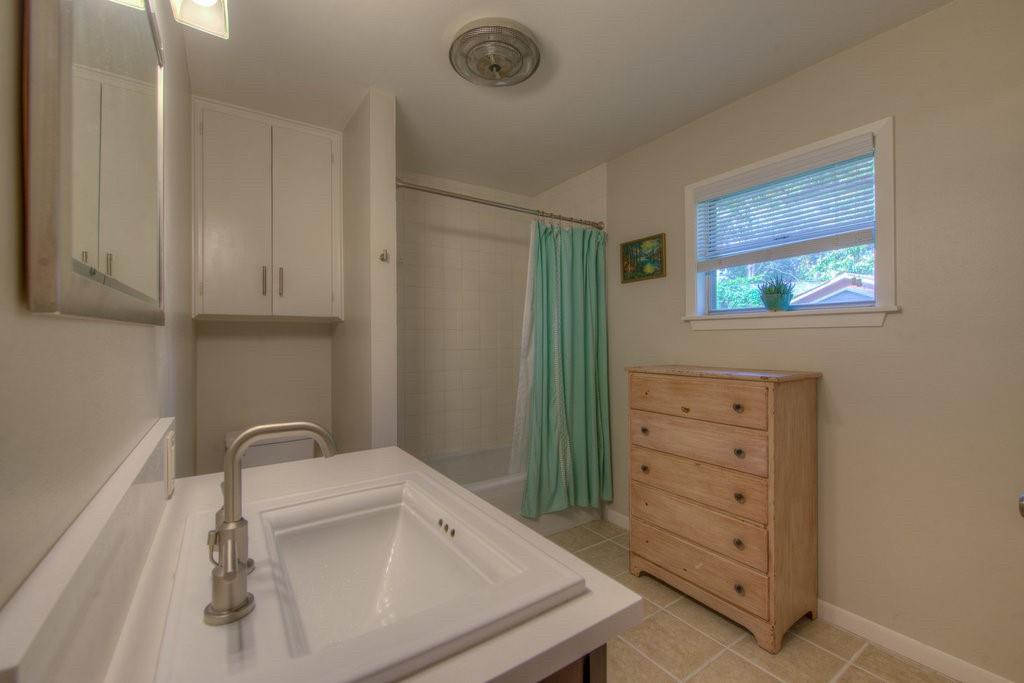 7608 Delafield Lane Austin TX 78752