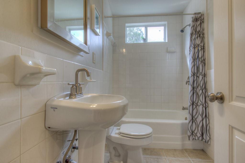 7608 Delafield Lane Austin TX 78752