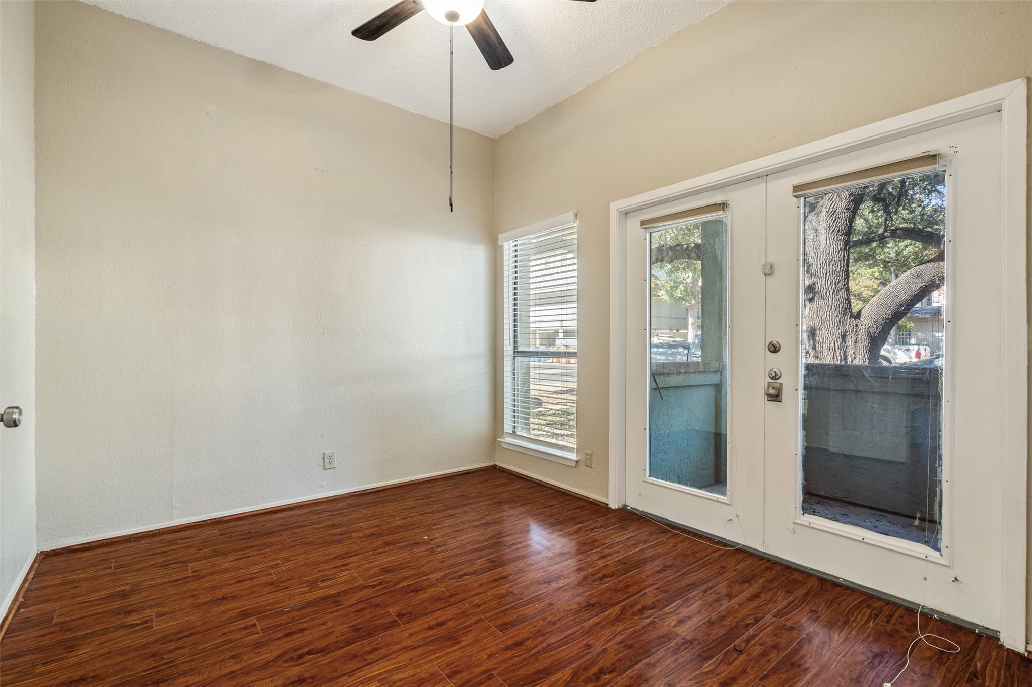 807 W 25th Street Austin TX 78705