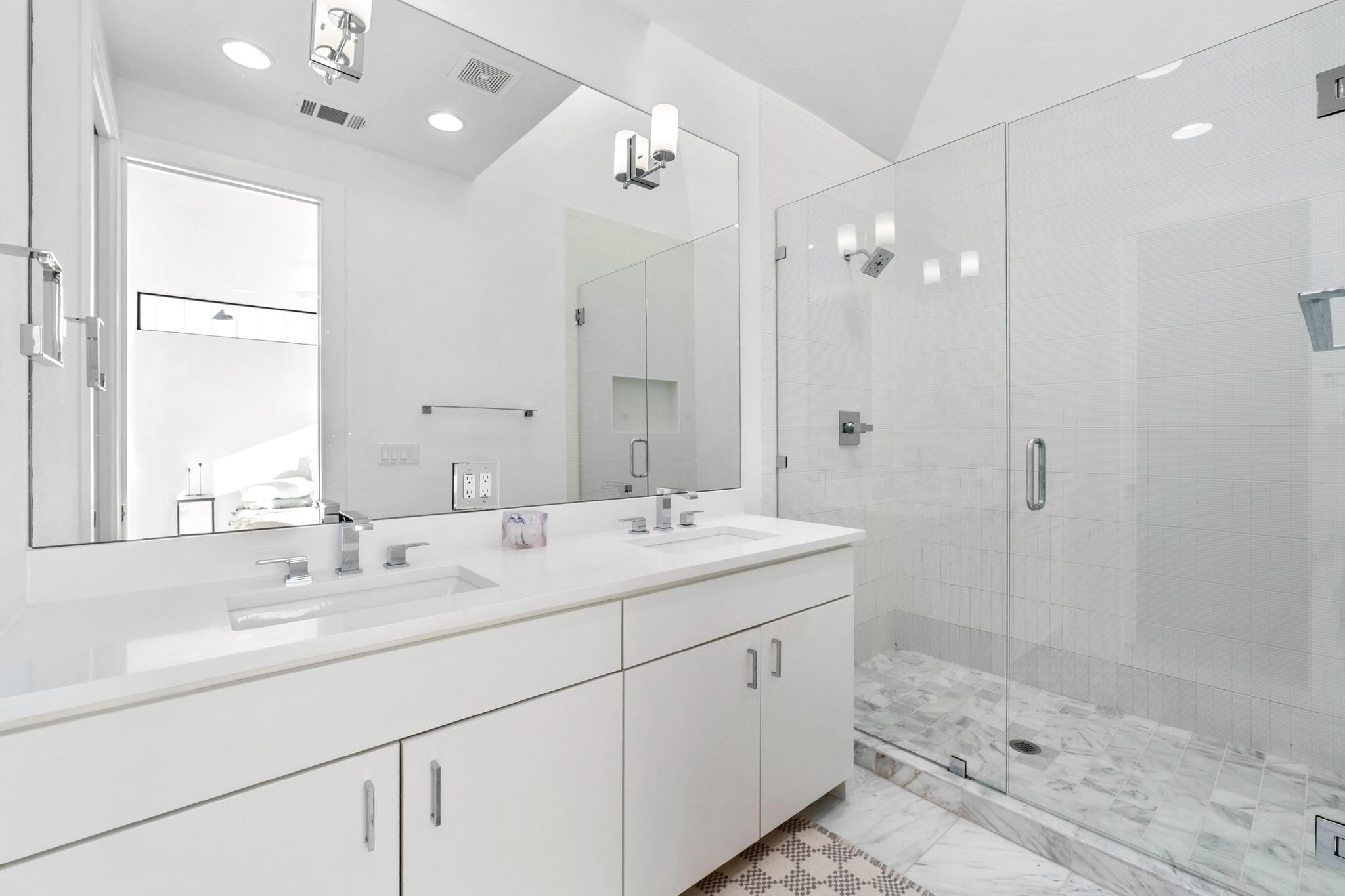 3406 E 17th Street Austin TX 78721