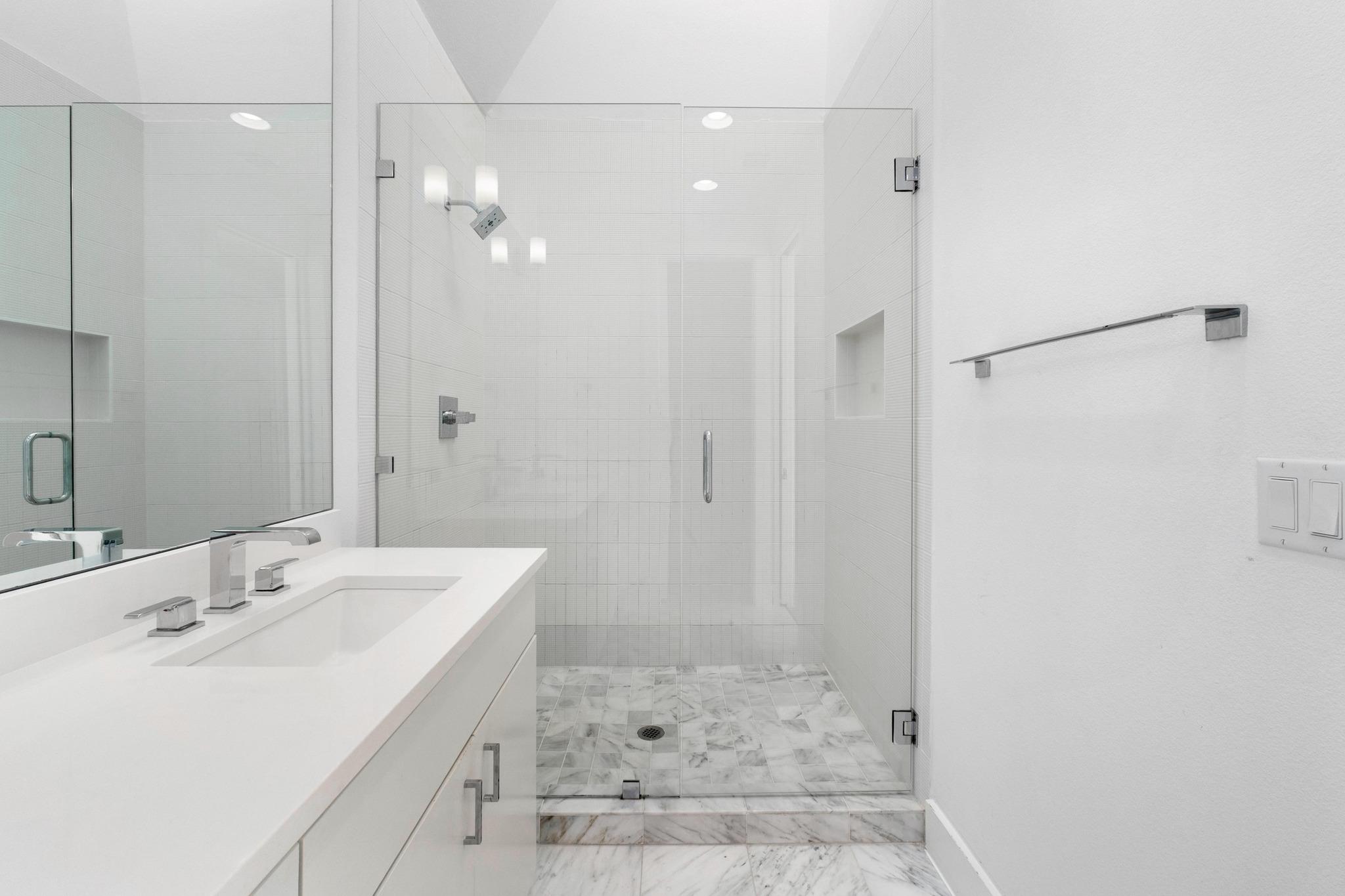 3406 E 17th Street Austin TX 78721