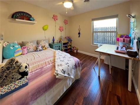 1807 Barbara Street Austin TX 78757