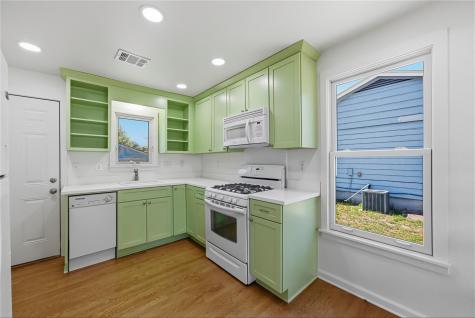 503 W Croslin Street Austin TX 78752