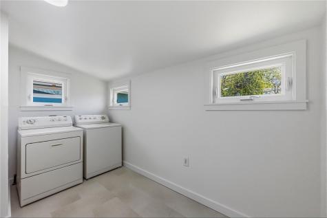 503 W Croslin Street Austin TX 78752