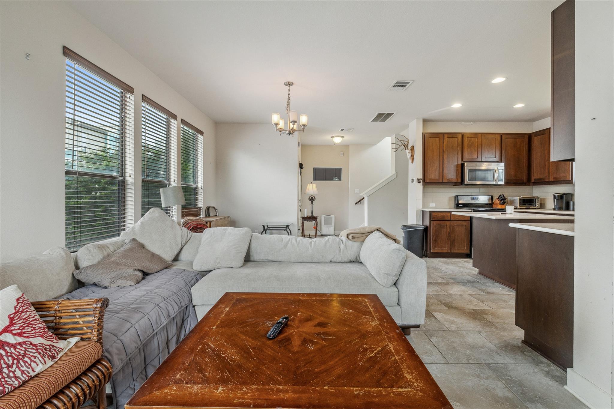 2628 Witsome Loop Austin TX 78741