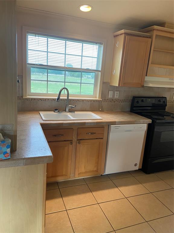 480 Private Road 948 Florence TX 76527