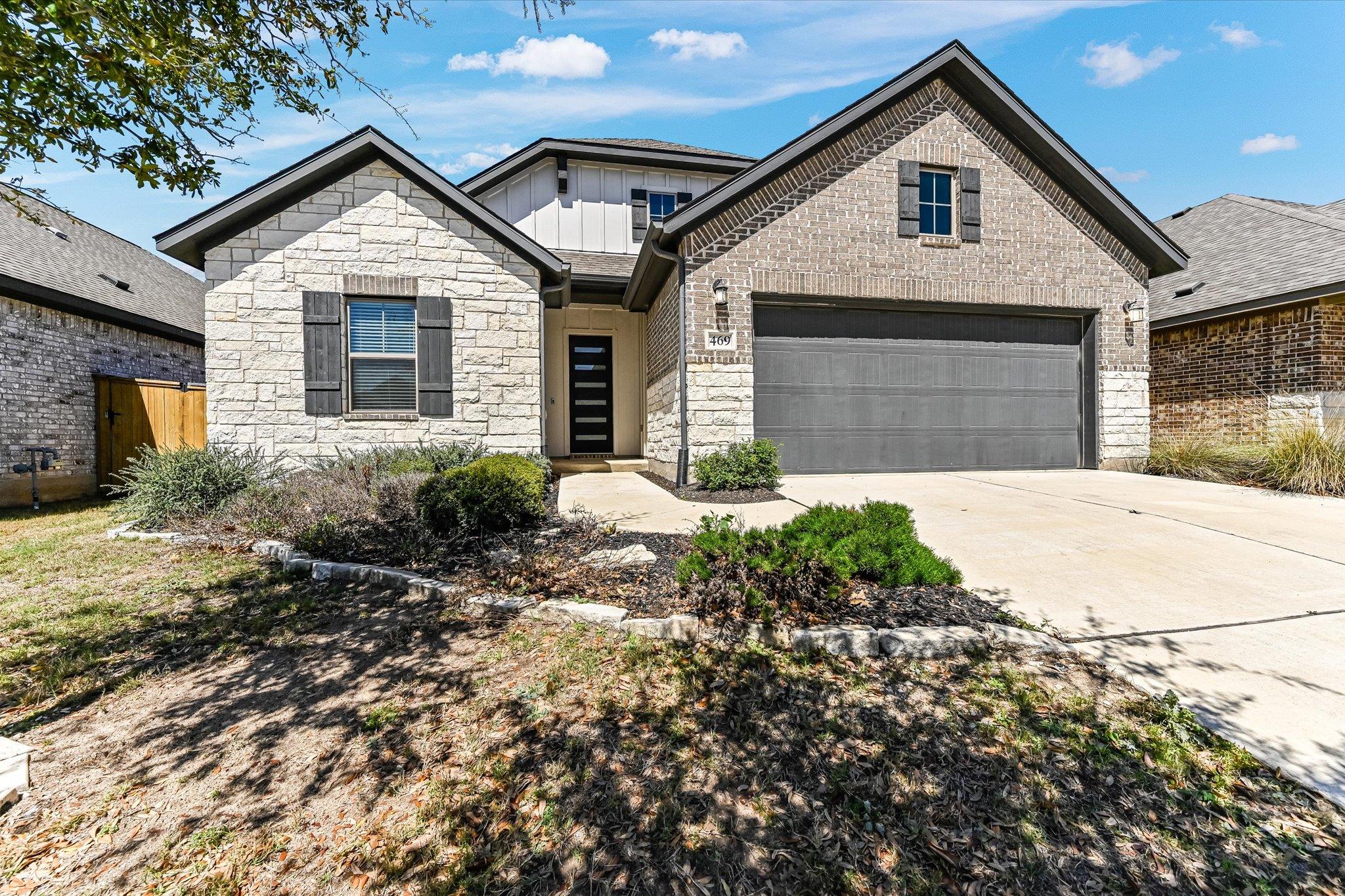 469 Coyote Creek Way Kyle TX 78640