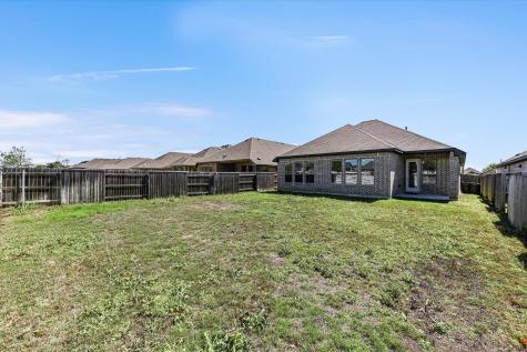 469 Coyote Creek Way Kyle TX 78640