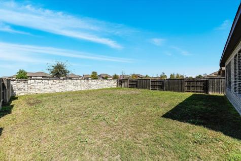 469 Coyote Creek Way Kyle TX 78640