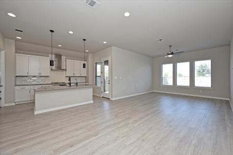 469 Coyote Creek Way Kyle TX 78640
