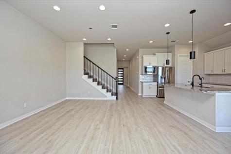 469 Coyote Creek Way Kyle TX 78640