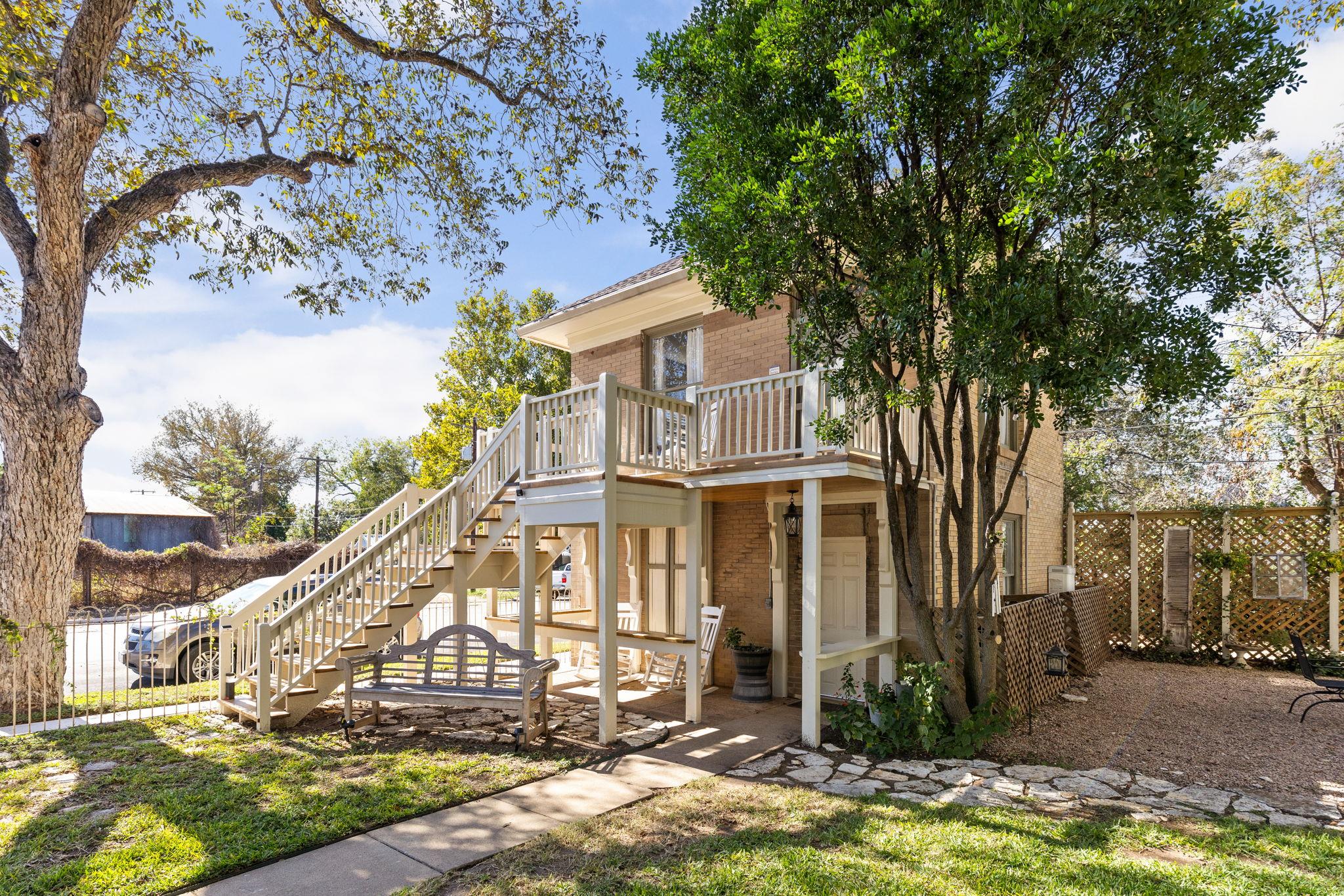 201 Ramona Street Smithville TX 78957
