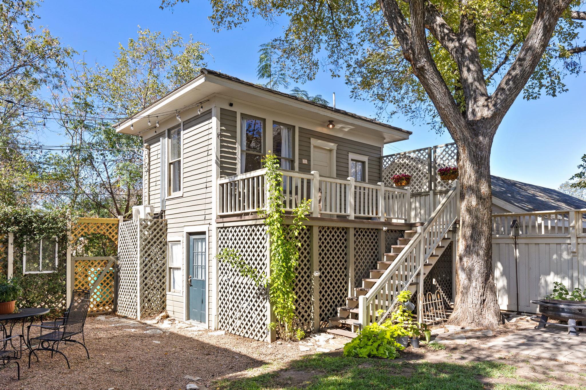 201 Ramona Street Smithville TX 78957